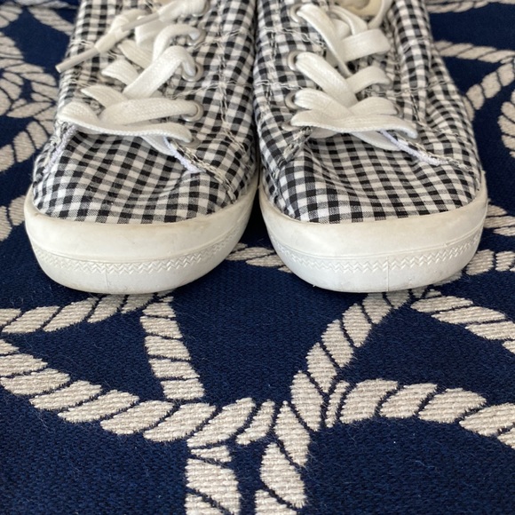 Sneaker 10M - Picture 2 of 6